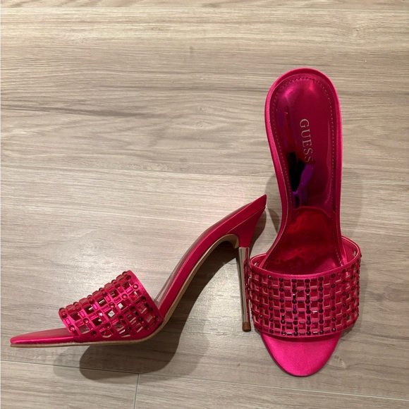 Guess heels - Picture 2 of 3